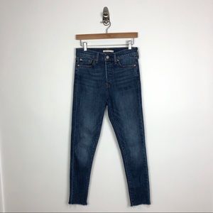 Levi’s | Wedgie Skinny High Rise Button Fly 27